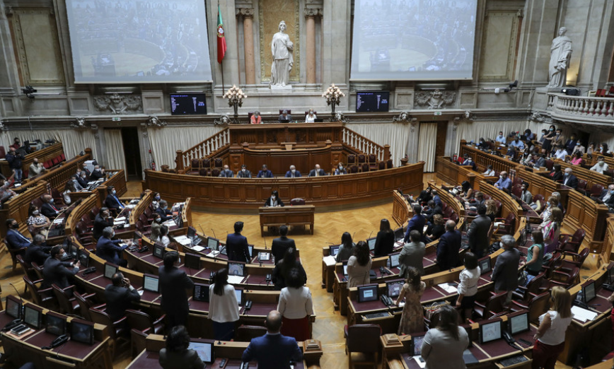 Parlamento vota na quinta-feira alterações à lei da nacionalidade