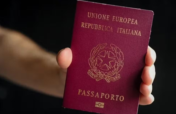 Cidadania italiana: Câmara da Itália se reúne nesta terça para discutir mudanças nas regras; medida pode impactar milhares de brasileiros
