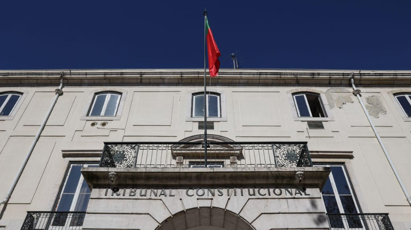 Constitucional chumba alteração à lei que previa perda de nacionalidade